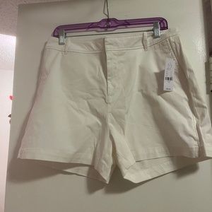 NY&C New York & Company White Dress Shorts Brand New